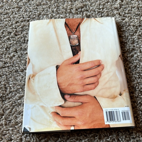 Tim McGraw and the Dancehill Doctors 2002 Hard Cover Tour Book - Picture 4 of 8